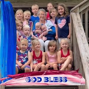 Meet your Posher, Beverly